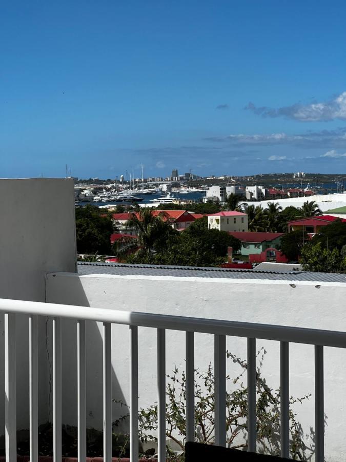 Menpour Apartments Complex Koolbaai Buitenkant foto